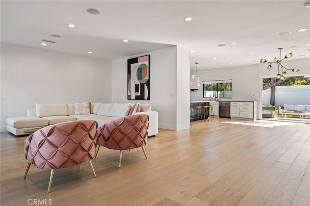 2402 Orchid Hill Place, Newport Beach, CA 92660