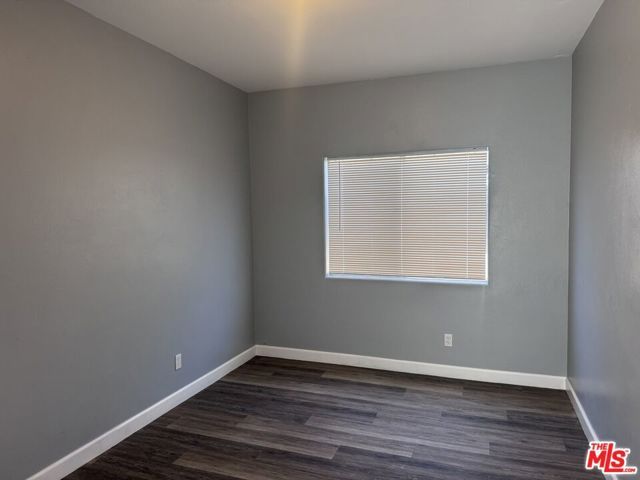 10406 Avalon Boulevard, Los Angeles, CA 90003