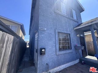 10406 Avalon Boulevard, Los Angeles, CA 90003
