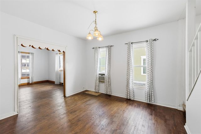 544 College Avenue, Holland, MI 49423