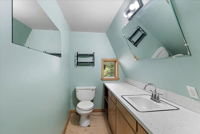 544 College Avenue, Holland, MI 49423