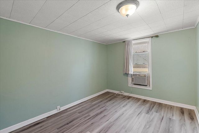 544 College Avenue, Holland, MI 49423