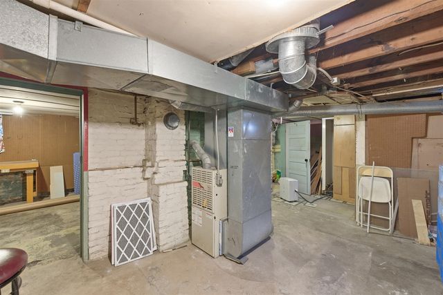 544 College Avenue, Holland, MI 49423