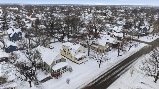 544 College Avenue, Holland, MI 49423