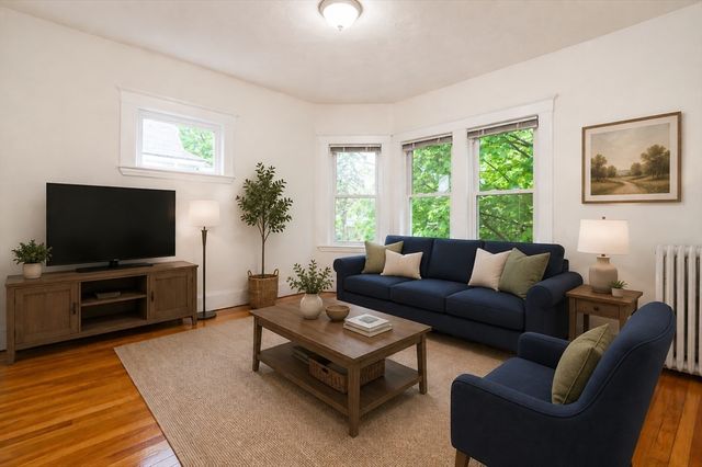 6 Putnam St 0, Watertown, MA 02472