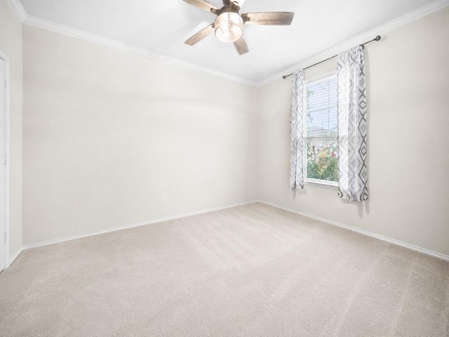 263 Beechnut DR, Buda, TX 78610