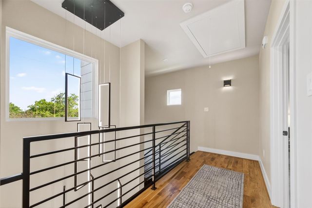 126 Sidney Street, Houston, TX 77003