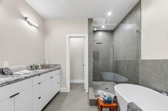 126 Sidney Street, Houston, TX 77003