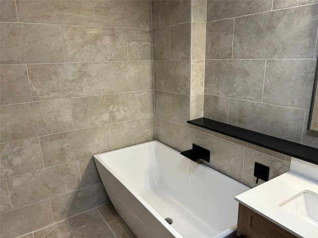 1415 Corral Drive, Houston, TX 77090