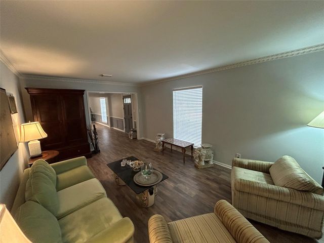 1415 Corral Drive, Houston, TX 77090