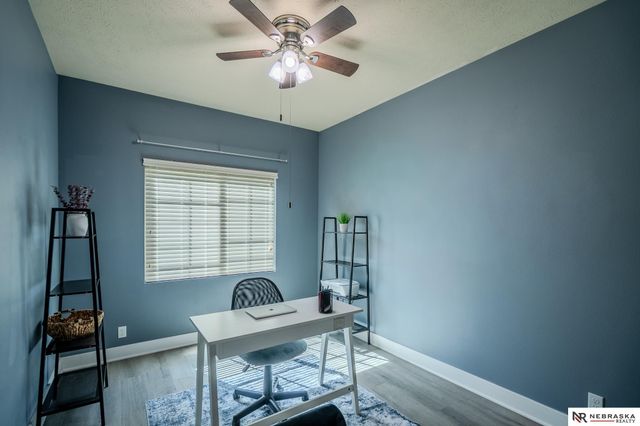 8605 S 68th Street, Papillion, NE 68133