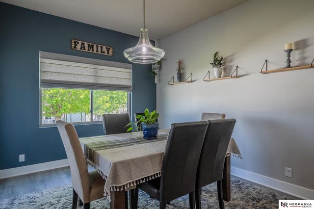 8605 S 68th Street, Papillion, NE 68133
