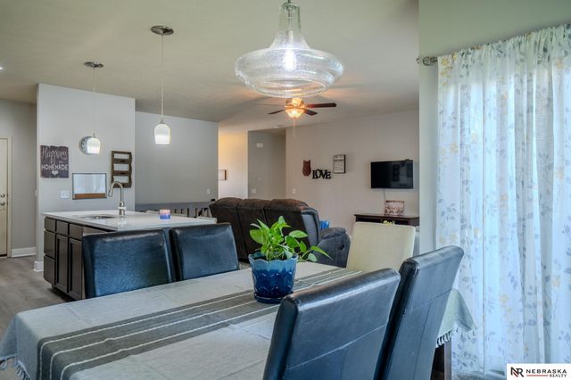 8605 S 68th Street, Papillion, NE 68133