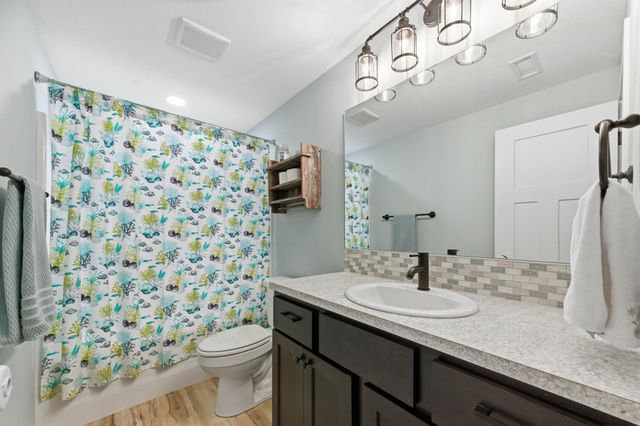 2501 E Thunder, Wichita, KS 67219