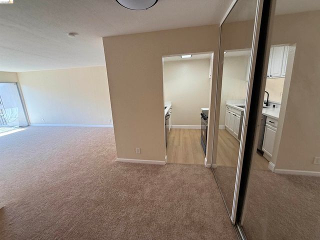 260 Industrial Pkwy 38, Hayward, CA 94544