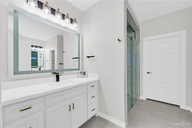 8023 N 48th Lane, Mcallen, TX 78504