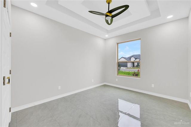 8023 N 48th Lane, Mcallen, TX 78504