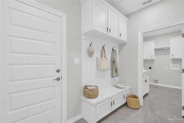 8023 N 48th Lane, Mcallen, TX 78504