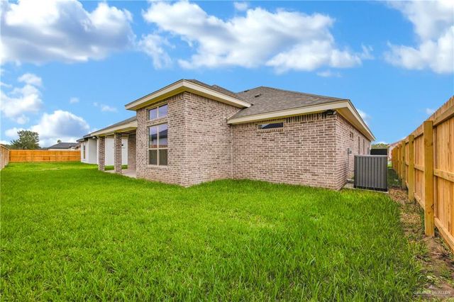 8023 N 48th Lane, Mcallen, TX 78504