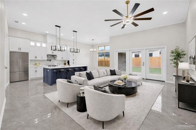 8023 N 48th Lane, Mcallen, TX 78504