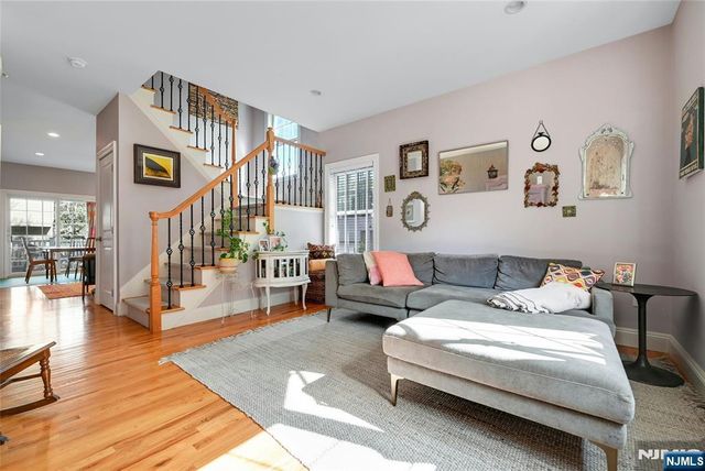 921 Broadway, Norwood, NJ 07648
