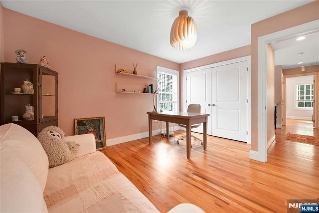 921 Broadway, Norwood, NJ 07648