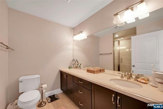 921 Broadway, Norwood, NJ 07648