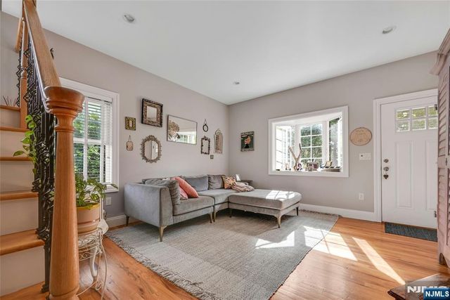 921 Broadway, Norwood, NJ 07648