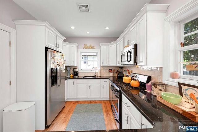 921 Broadway, Norwood, NJ 07648