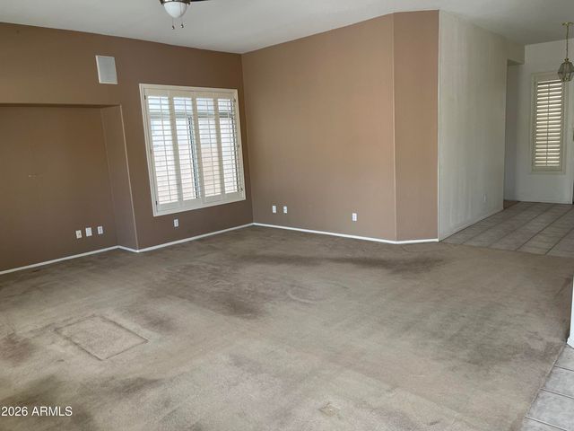 6792 W LINDA Lane, Chandler, AZ 85226