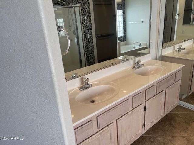 6792 W LINDA Lane, Chandler, AZ 85226