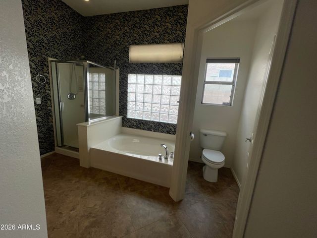 6792 W LINDA Lane, Chandler, AZ 85226