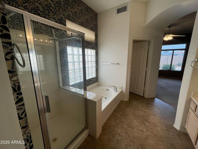 6792 W LINDA Lane, Chandler, AZ 85226