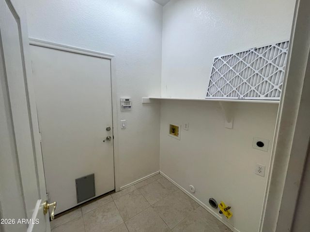 6792 W LINDA Lane, Chandler, AZ 85226