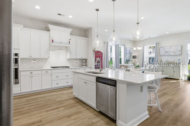 19 Anchor Bnd, Bluffton, SC 29910