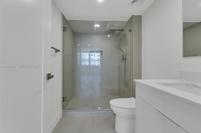 1155 Brickell Bay Dr 2308, Miami, FL 33131