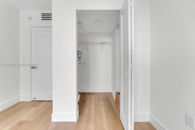 1155 Brickell Bay Dr 2308, Miami, FL 33131