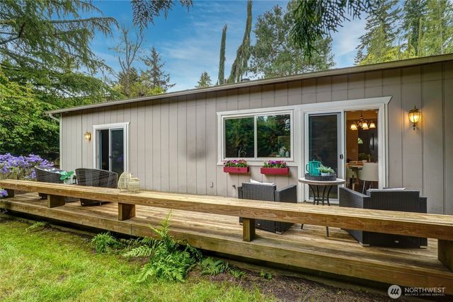 707 Harvest Road, Bothell, WA 98012