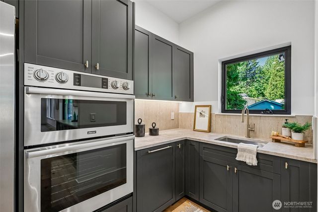 11419 109th Avenue NE, Kirkland, WA 98033