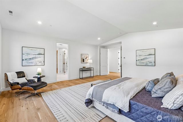 11419 109th Avenue NE, Kirkland, WA 98033