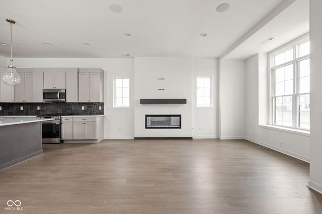 1668 Delmonte Rail Drive, Westfield, IN 46074