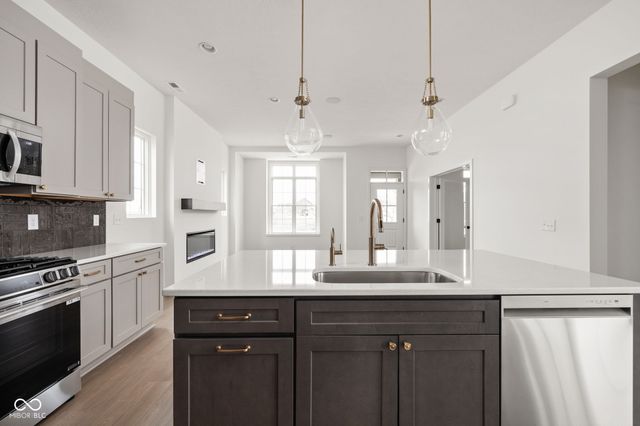 1668 Delmonte Rail Drive, Westfield, IN 46074