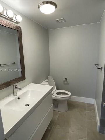 3031 N Ocean Blvd 903, Fort Lauderdale, FL 33308