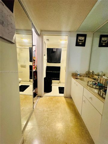 2638 SE 21st Ct 205-C, Homestead, FL 33035