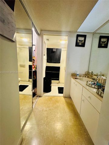 2638 SE 21st Ct 205-C, Homestead, FL 33035