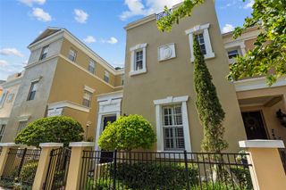 2419 VICTORIA GARDENS LANE, Tampa, FL 33609