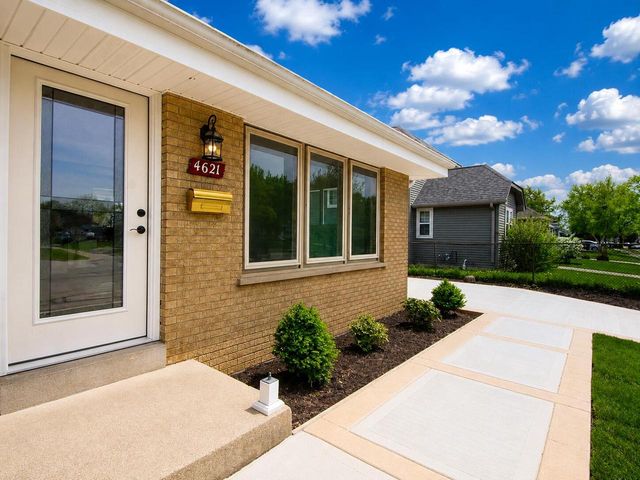 4621 39th AVENUE, Kenosha, WI 53144