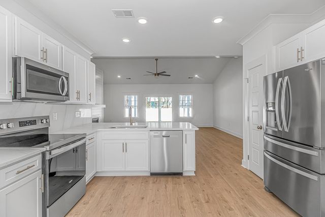 37 Love Ln., Pawleys Island, SC 29585