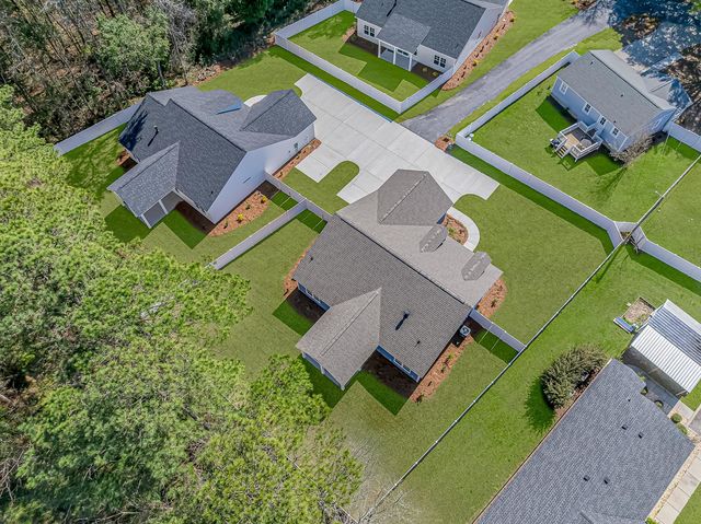 37 Love Ln., Pawleys Island, SC 29585