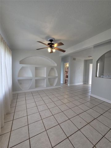 3381 WESTLUND TERRACE, Port Charlotte, FL 33952